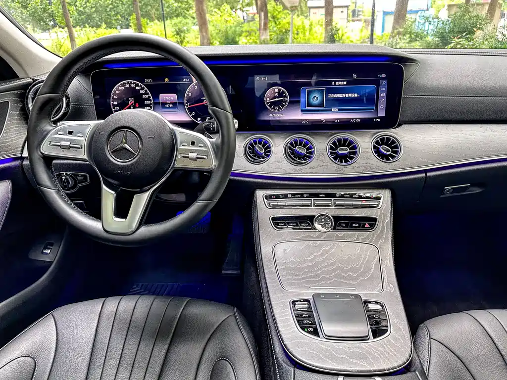 Mercedes-Benz CLS 2019 — фото 10