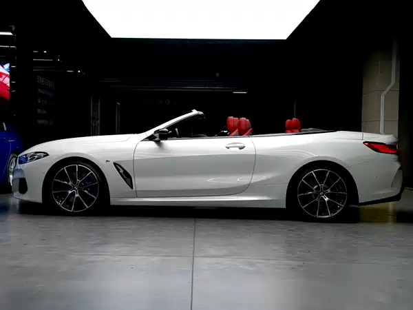 BMW 8 Series 2023