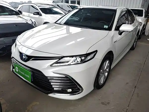 Toyota Camry 2023