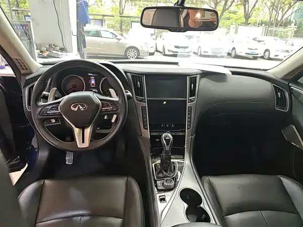 Infiniti Q50L 2018