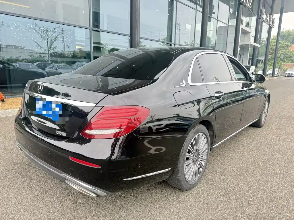 Mercedes-Benz E-Class 2020 — фото 5