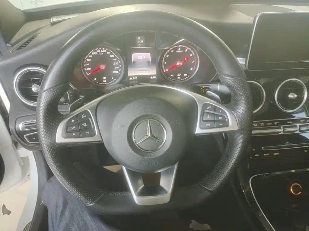 Mercedes-Benz C-Class 2017 — фото 11