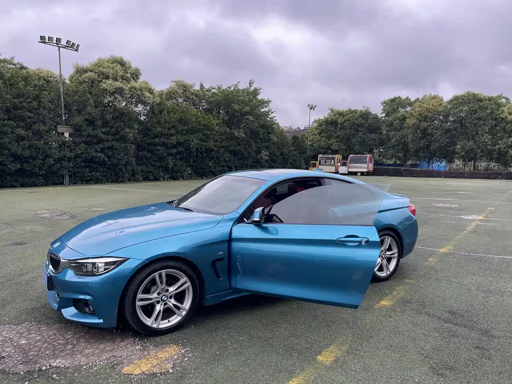BMW 4 Series 2018 — фото 11
