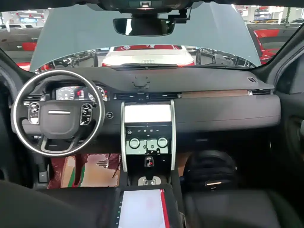 Land Rover Discovery Sport 2021 — фото 10