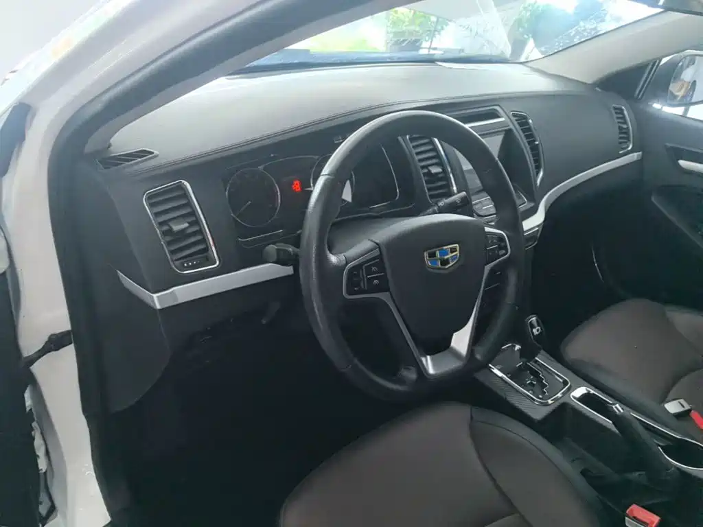 Geely Vision 2017 — фото 10