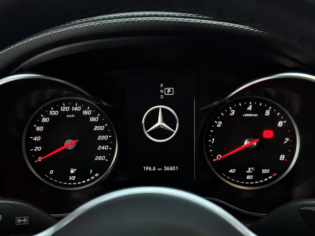 Mercedes-Benz GLC 2020 — фото 18