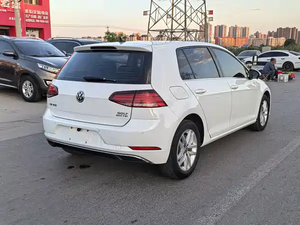 Volkswagen Golf 2019