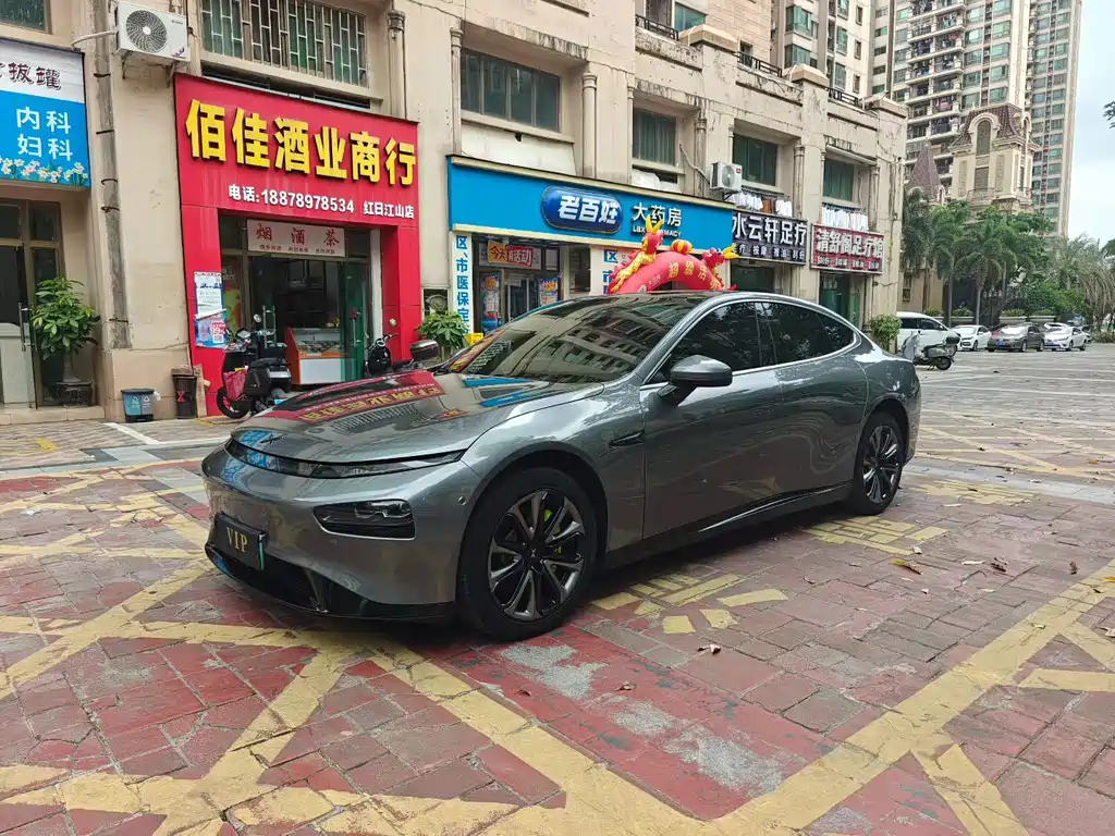 XPeng P7 2020 — фото 1
