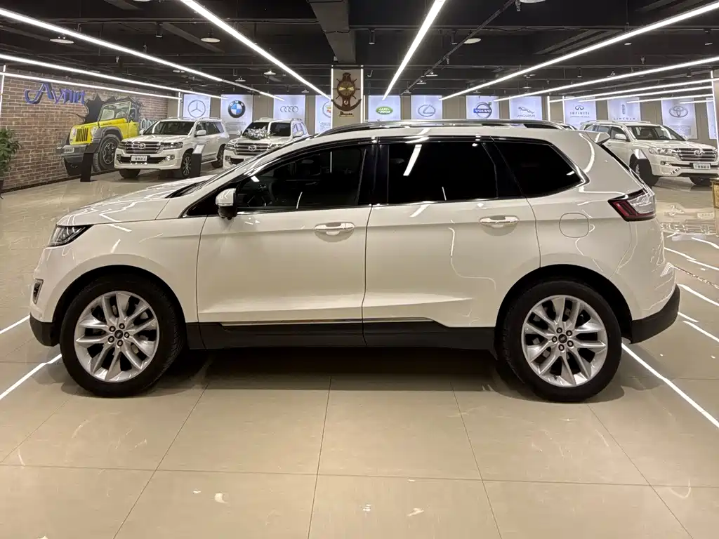 Ford Edge 2016 — фото 3