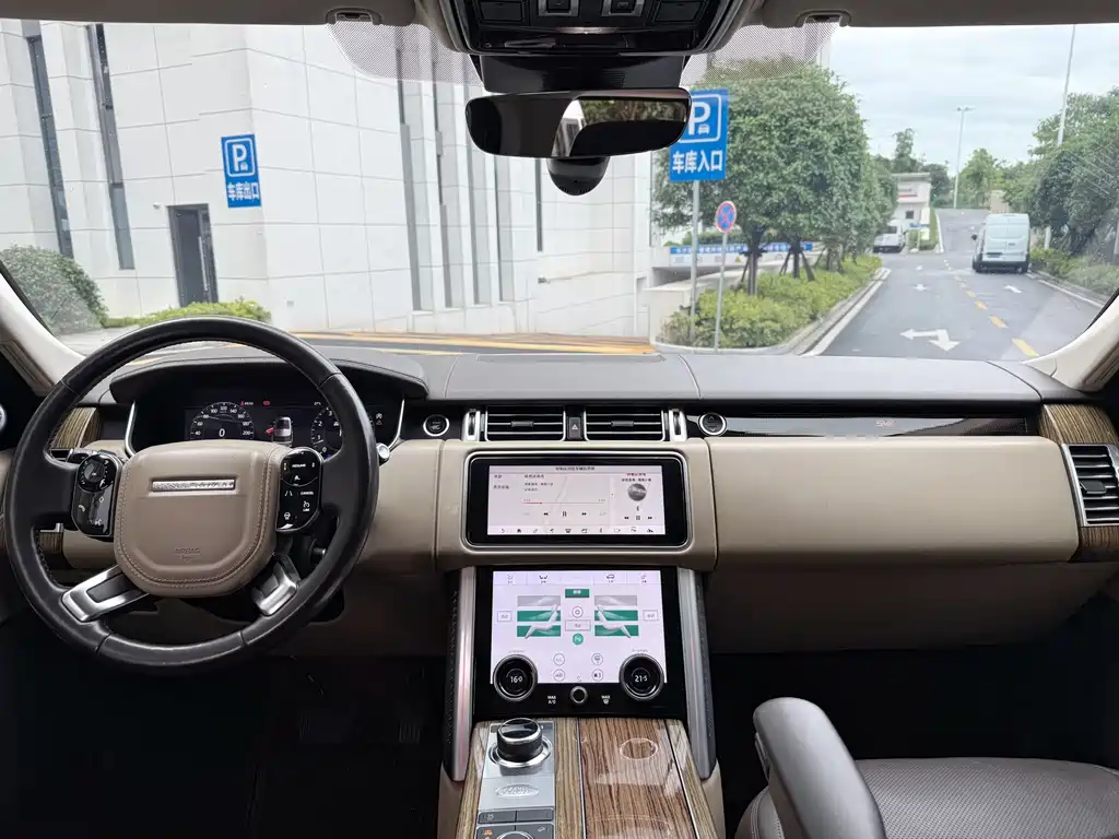 Land Rover Range Rover 2019 — фото 14