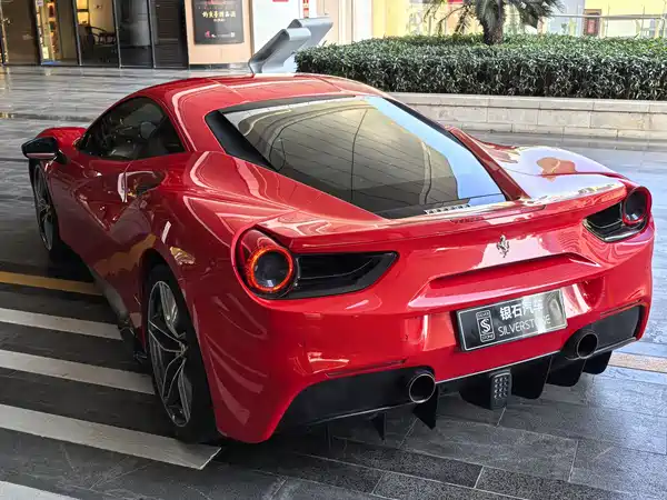 Ferrari 488 2017