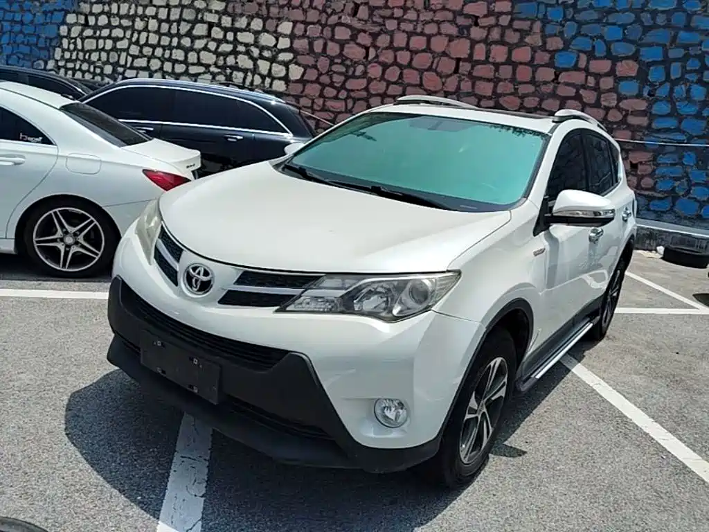 Toyota RAV4 2016