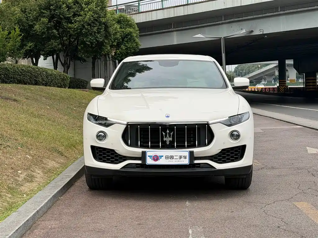 Maserati Levante 2018 — фото 2