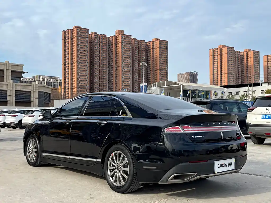 Lincoln MKZ 2019 — фото 4
