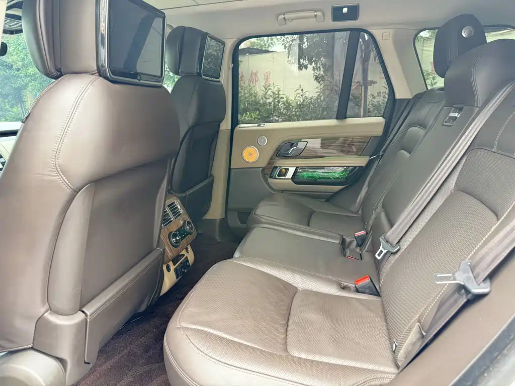 Land Rover Range Rover 2019 — фото 11