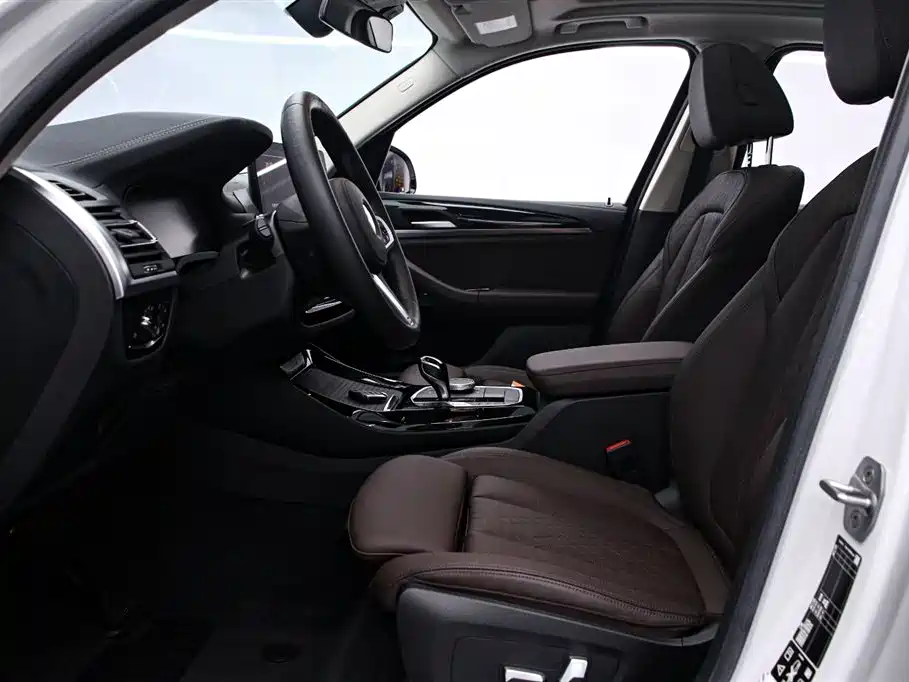 BMW X3 2022 — фото 12