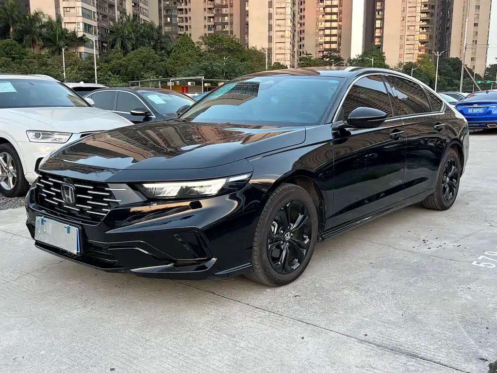 Honda Accord 2025 — фото 2