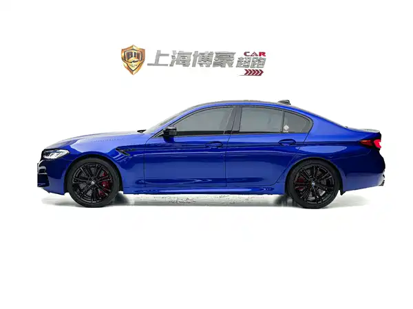 BMW M5 2021