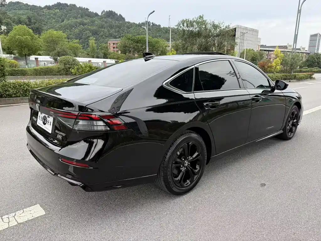 Honda Accord 2025 — фото 12