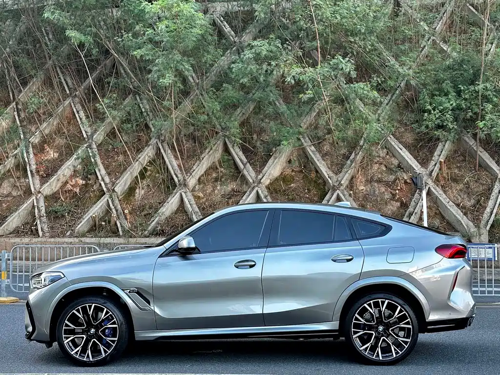 BMW X6 M 2021 — фото 3