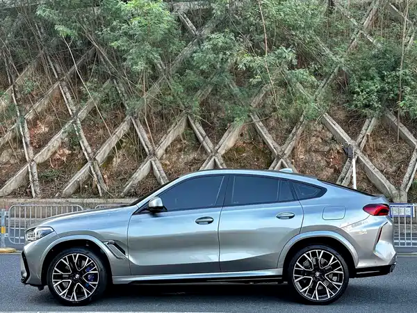 BMW X6 M 2021
