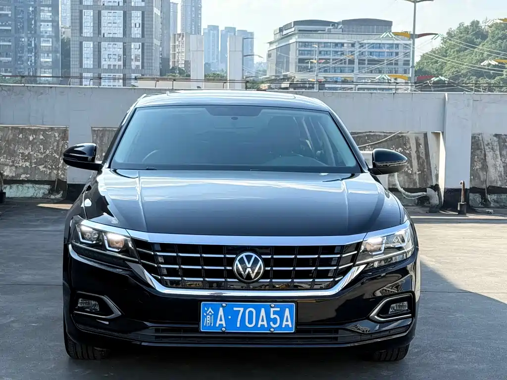 Volkswagen Passat 2021