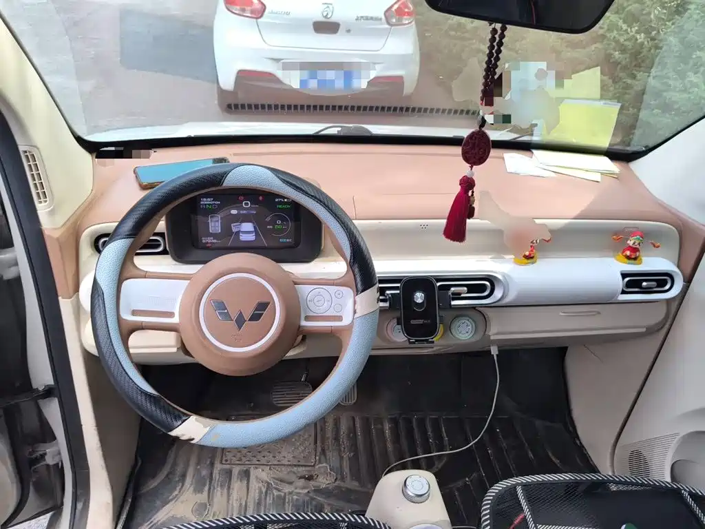 Wuling MINIEV 2025