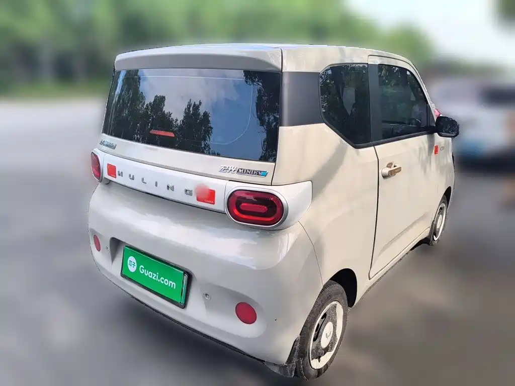 Wuling MINIEV 2025