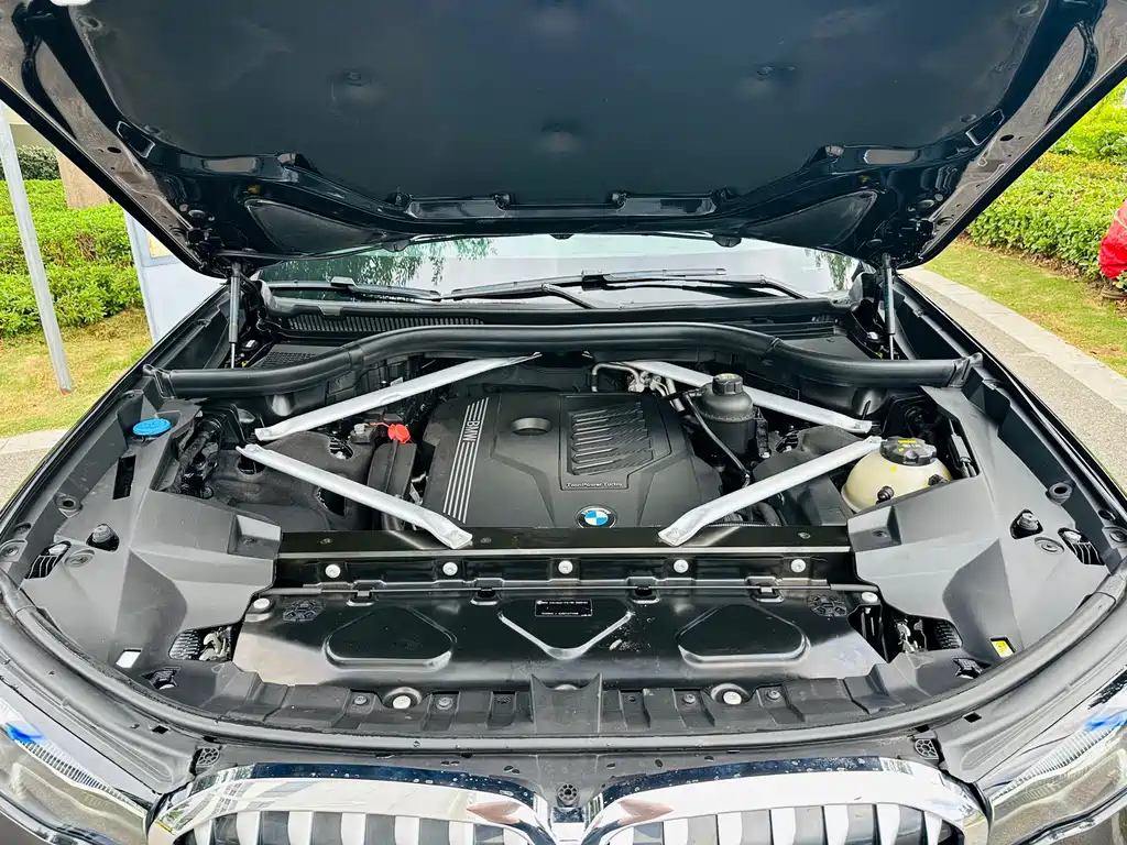BMW X7 2021 — фото 18