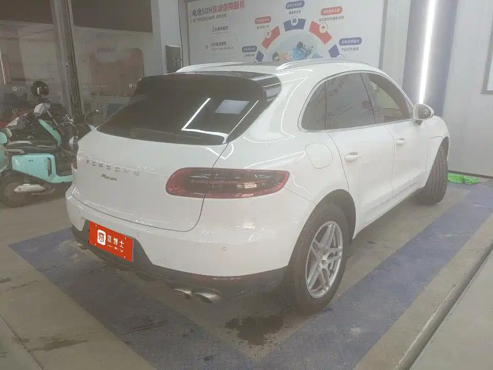 Porsche Macan 2017