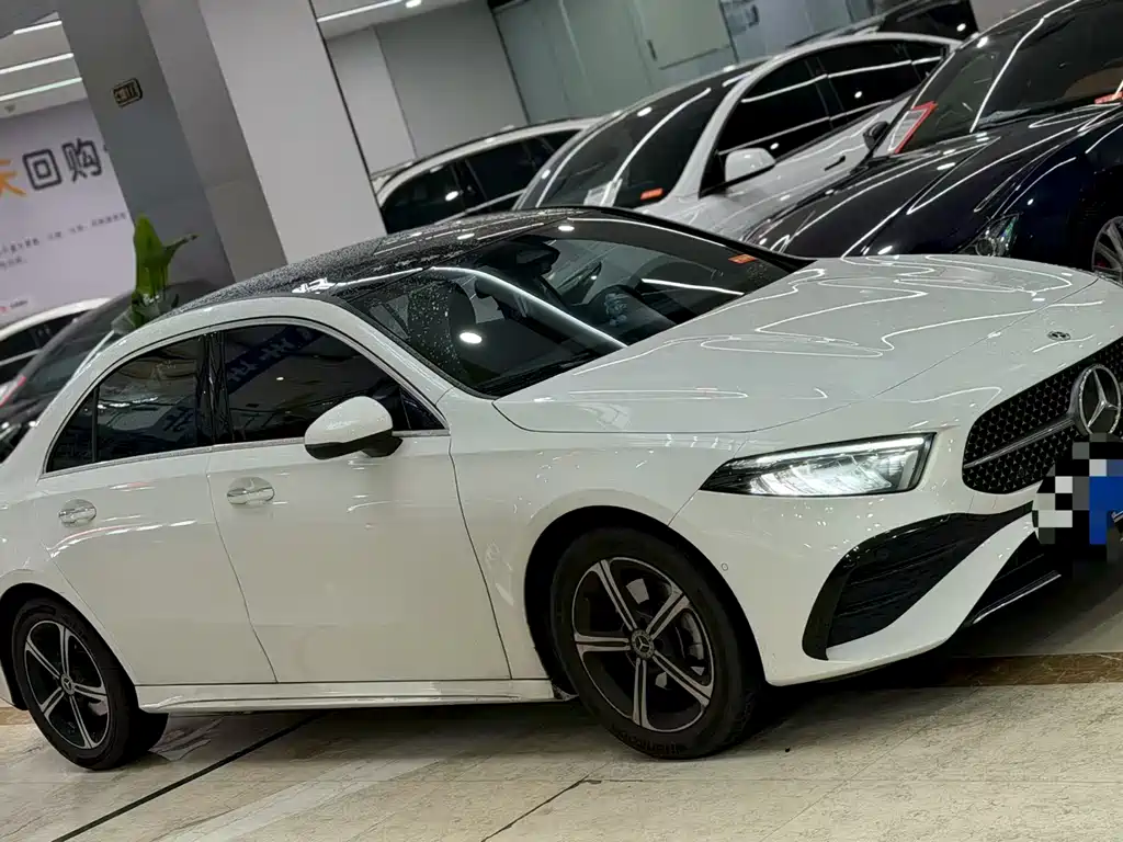 Mercedes-Benz A-Class 2023