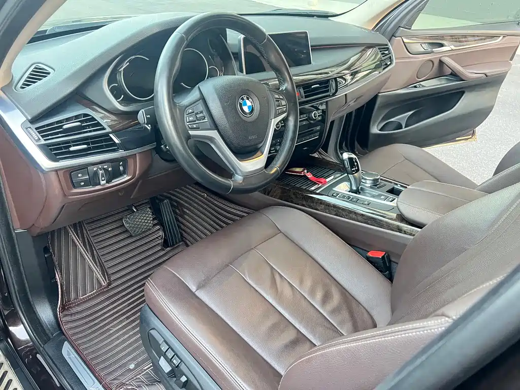 BMW X5 2018 — фото 17