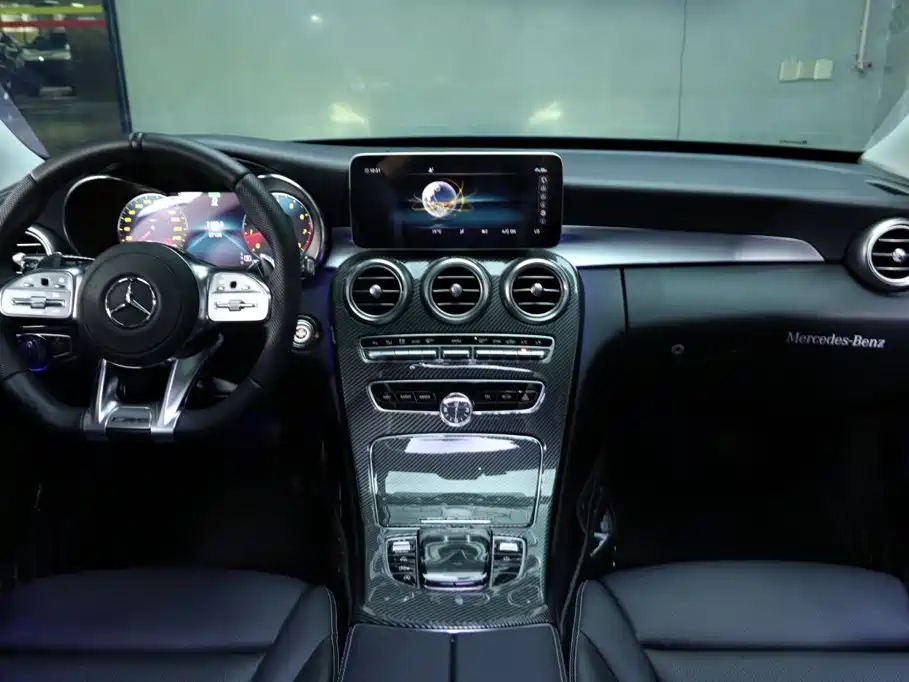 Mercedes-Benz C-Class 2019 — фото 18