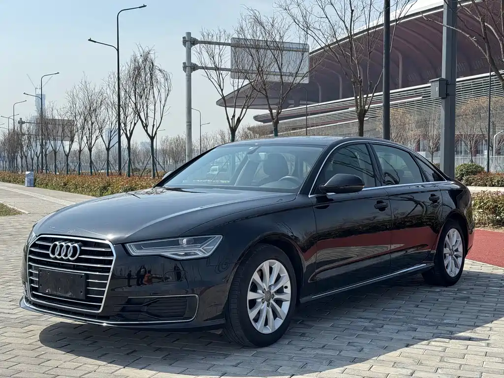 Audi A6L 2016 — фото 1
