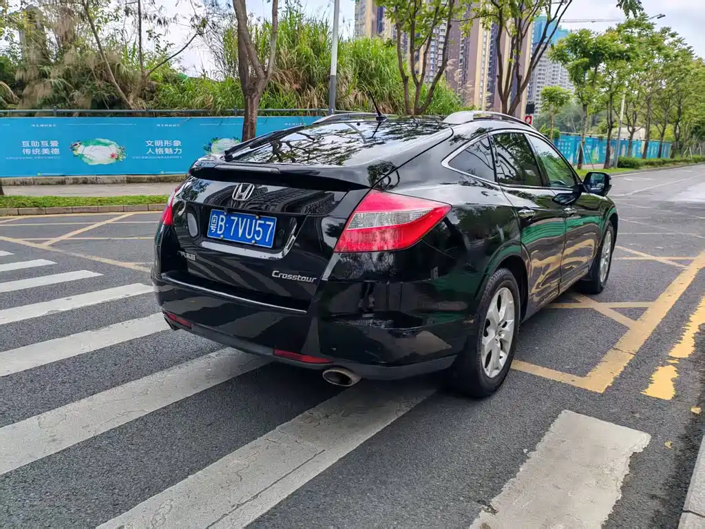 Honda Crosstour 2013
