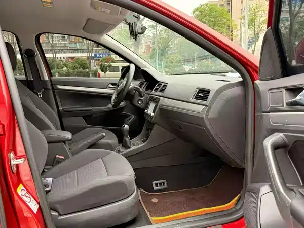 Volkswagen Lavida 2016
