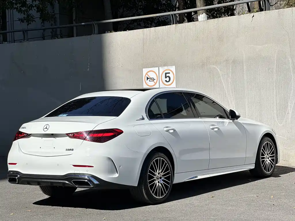 Mercedes-Benz C-Class 2022 — фото 18
