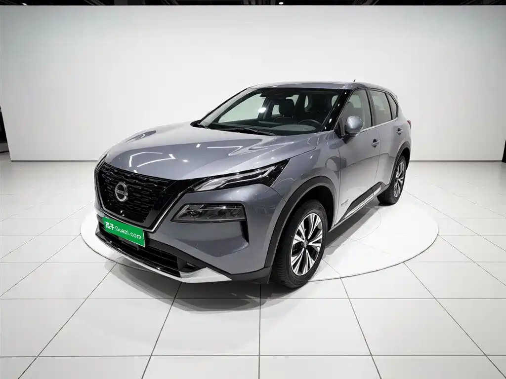 Nissan X-Trail 2024 — фото 1