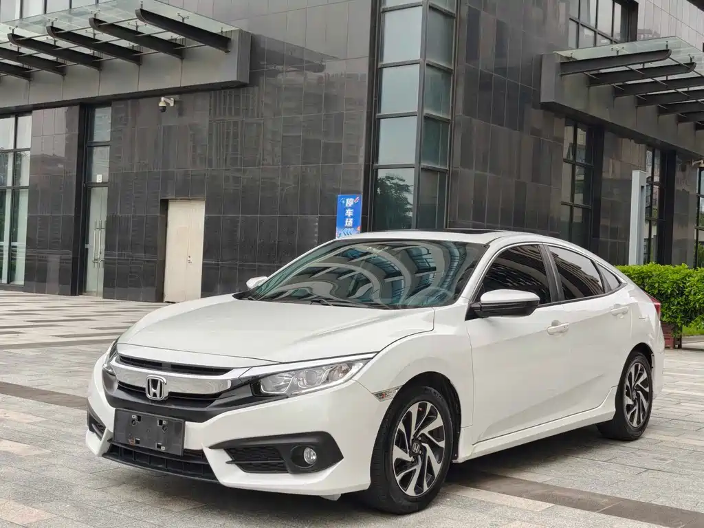 Honda Civic 2017 — фото 2