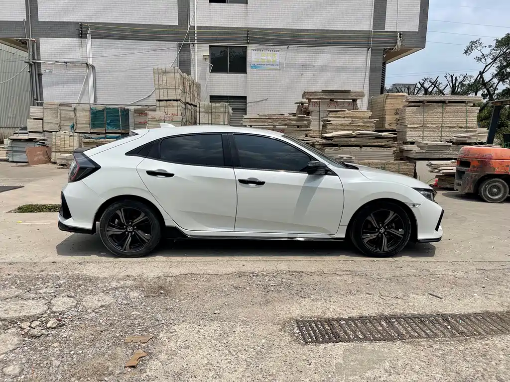 Honda Civic 2020 — фото 4