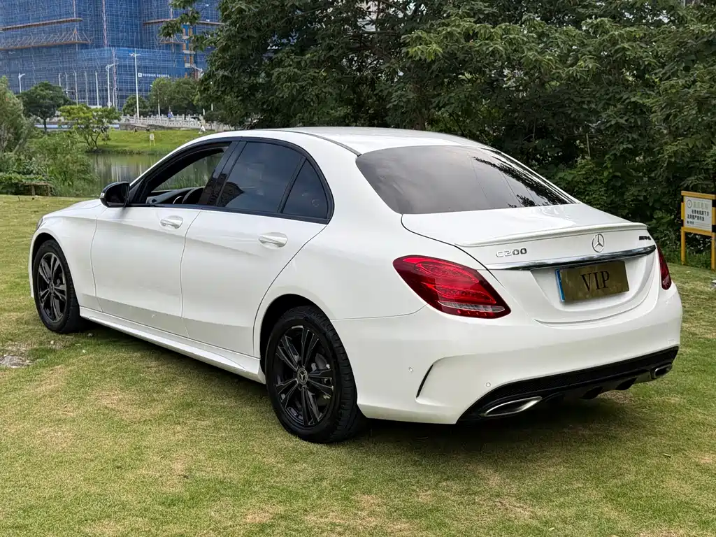 Mercedes-Benz C-Class 2018