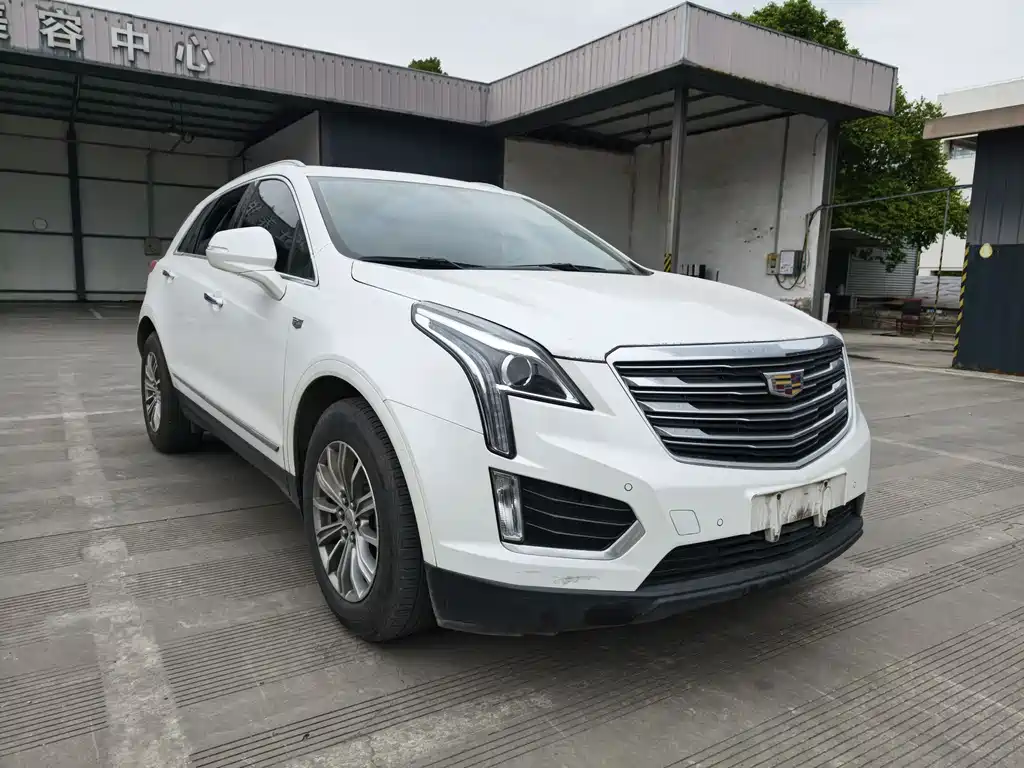 Cadillac XT5 2018 — фото 2