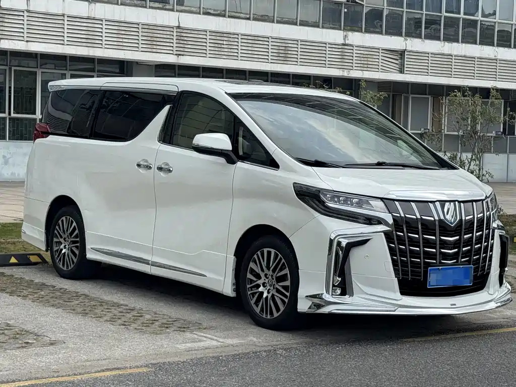 Toyota Alphard 2016 — фото 3