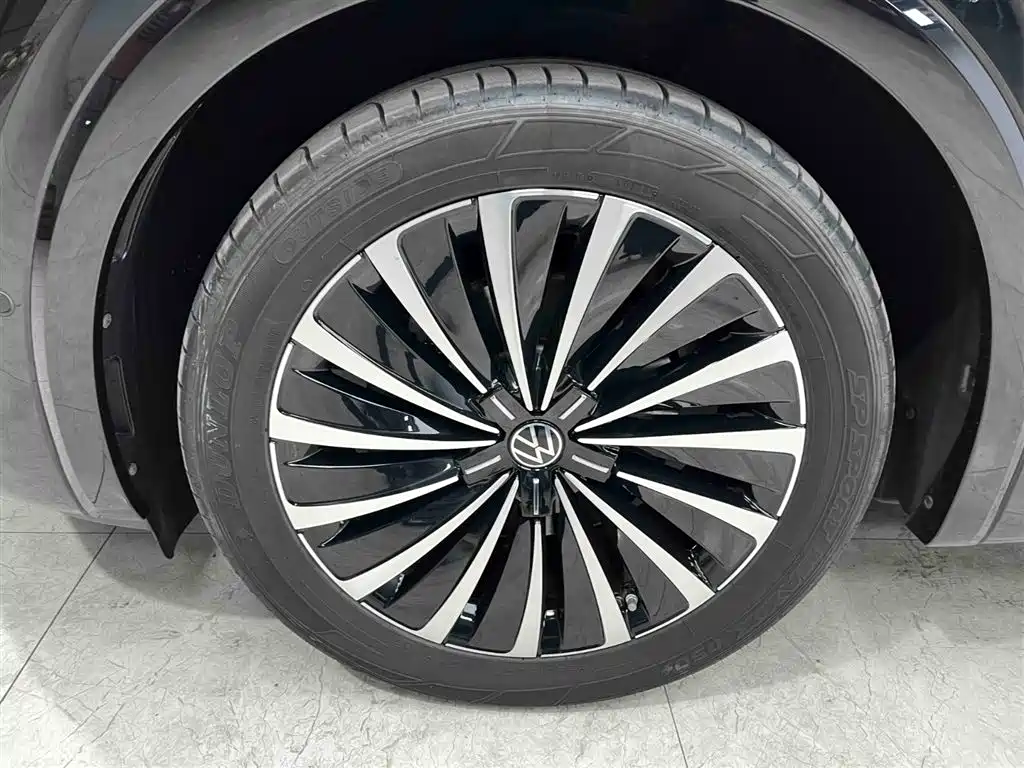 Volkswagen Viloran 2023 — фото 20