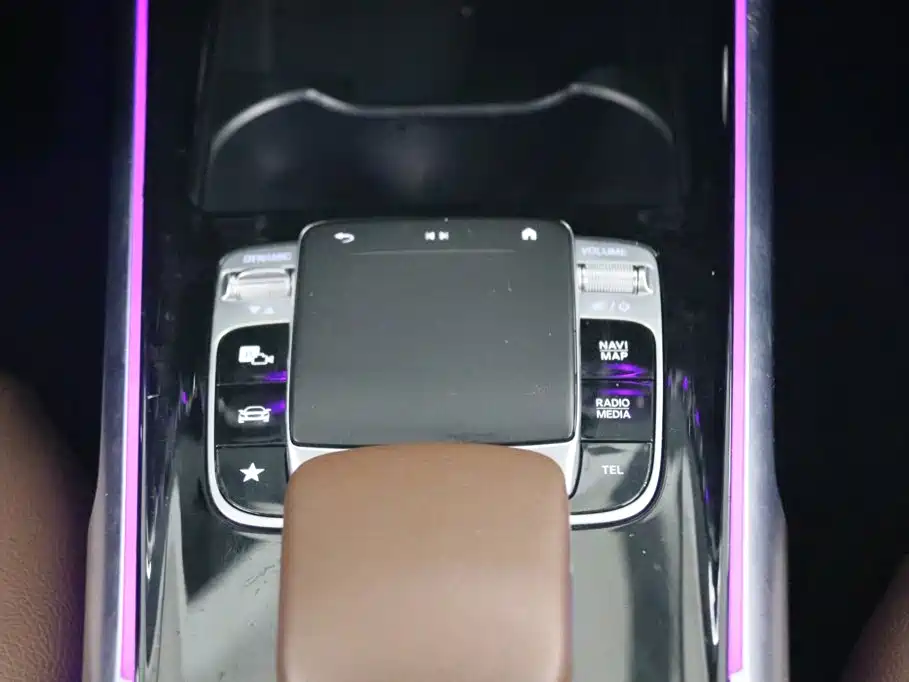 Mercedes-Benz GLB 2020 — фото 10