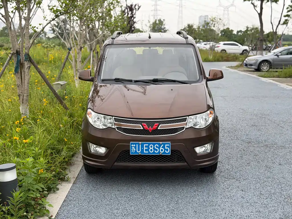 Wuling Hongguang 2018 — фото 2