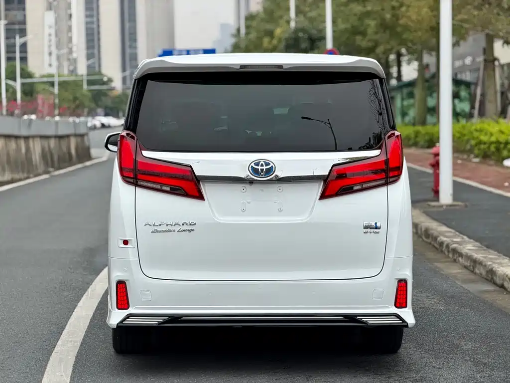 Toyota Alphard 2019 — фото 7