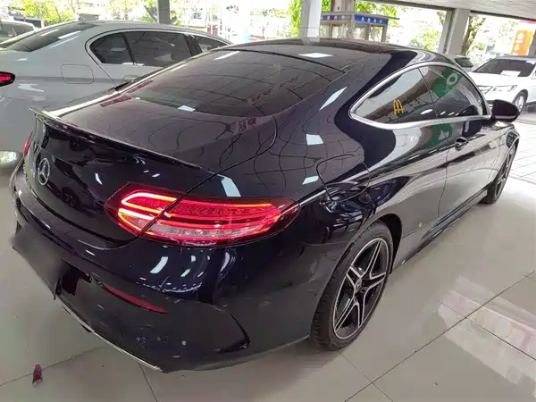 Mercedes-Benz C-Class 2021