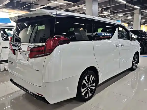 Toyota Alphard 2019
