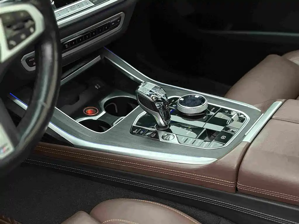 BMW X7 2019 — фото 13